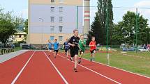 PÁTÁ ZÁKLADNÍ škola Mladá Boleslav se letos už podruhé zapojila do charitativní akce Run and Help aneb běhání, které pomáhá.