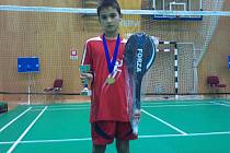 Benátecký badmintonista Cristian Savin se mohl pyšnit svým prvenstvím v mezinárodním turnaji mládeže ve Slovinsku