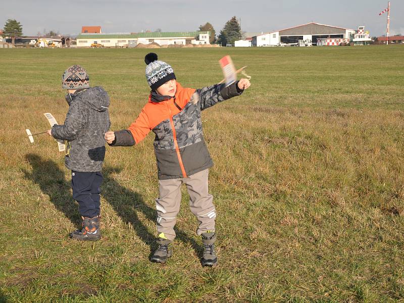 Z modelářského víkendu v Leteckém muzeu Metoděje Vlacha v Mladé Boleslavi.