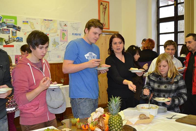 Zakončení kurzu studené kuchyně na škole v Horkách