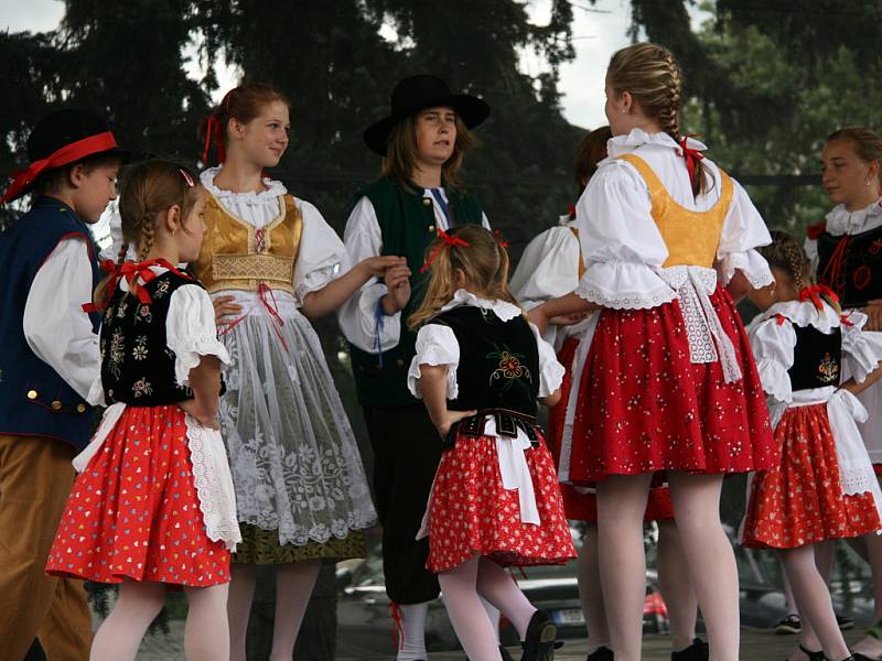 Pojizerský folklórní festival v Bakově