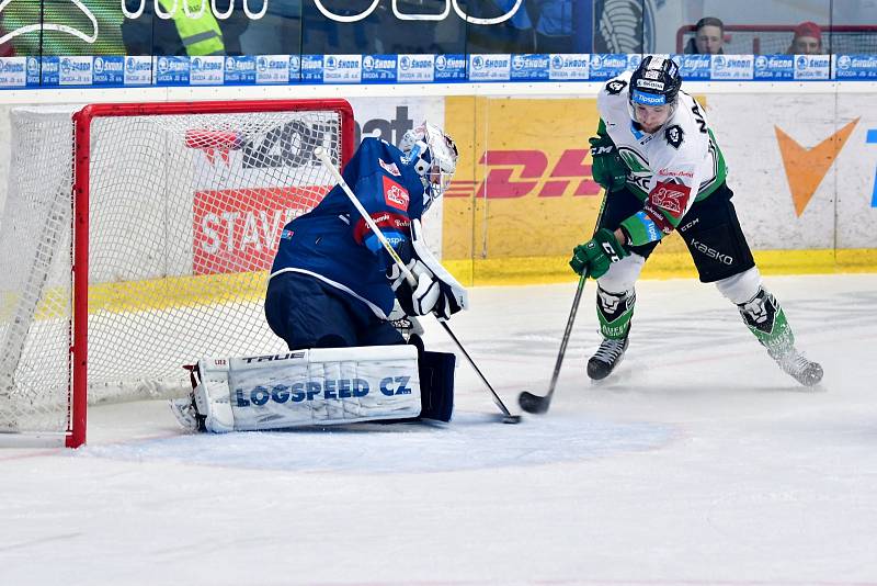 Hokejisté Mladé Boleslavi vyhráli druhý zápas předkola play-off v Plzni 3:2 a srovnali stav série na 1:1.