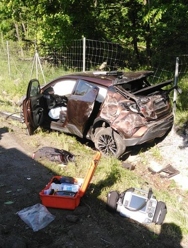 Vážná dopravní nehoda u Tuřic na Mladoboleslavsku uzavřela ve čtvrtek před 8. hodinou ráno dálnici D10.