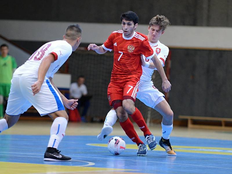 Futsalisté české reprezentace do 21 let prohráli v Mladé Boleslavi s Ruskem 0:7.