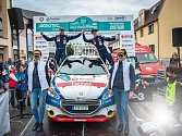 Čtyřicátý čtvrtý ročník populárního závodu Rally Bohemia startuje již dnes.