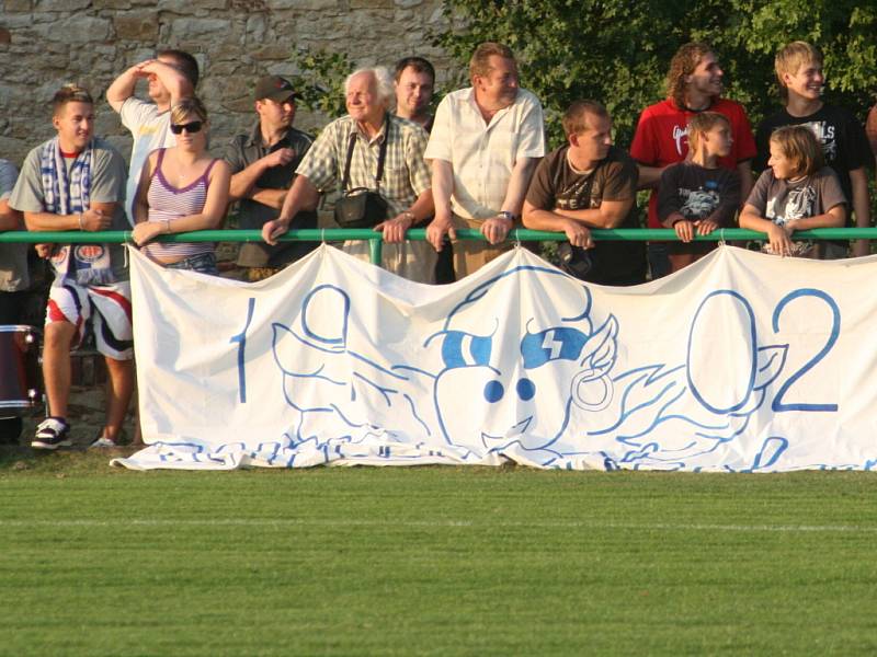 Fanoušci na zápasu SK Hlavice - FK Mladá Boleslav