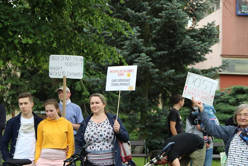 Z protestu v Mladé Boleslavi 9. června 2020.