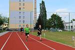 PÁTÁ ZÁKLADNÍ škola Mladá Boleslav se letos už podruhé zapojila do charitativní akce Run and Help aneb běhání, které pomáhá.