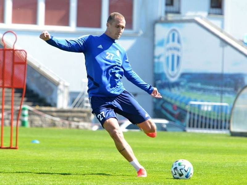 Fotbalisté FK Mladá Boleslav se sešli na prvním tréninku po vyhlášení nouzového stavu