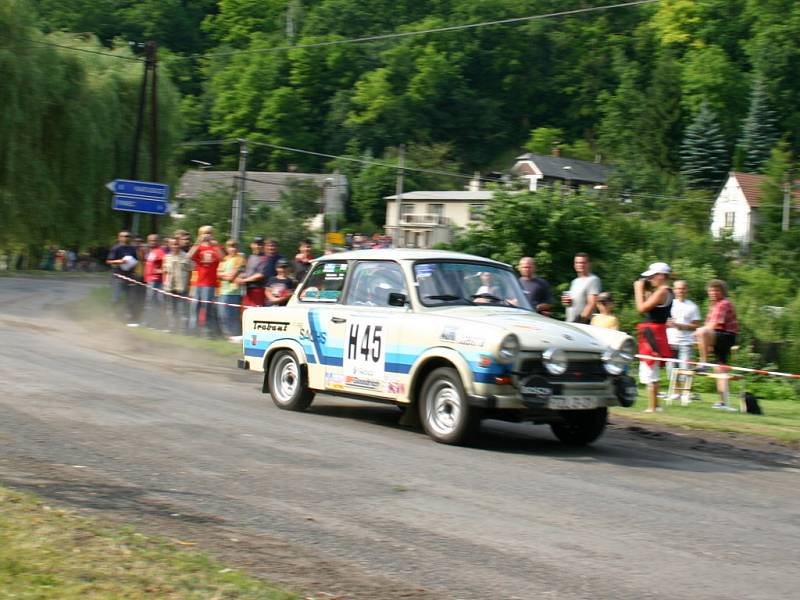 Rally Bohemia Historic show: 1.RZ Vinec - Skalsko