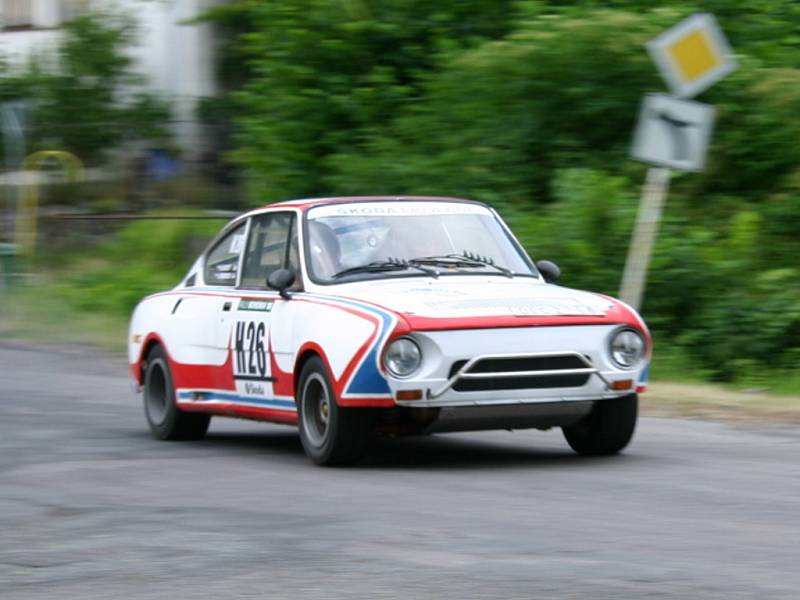 Rally Bohemia Historic show: 1.RZ Vinec - Skalsko