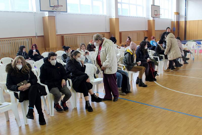Mladá Boleslav a okolní regiony přijaly řadu rodin ukrajinských uprchlíků. Grant má pomoci při jejich začleňování do volnočasových aktivit i školní výuky.