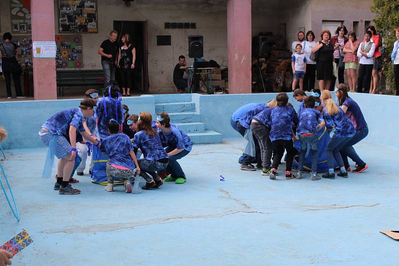 Své osmdesáté narozeniny letos slaví Střední, základní a mateřská škola, dětský domov a speciálně pedagogické centrum Mladá Boleslav.