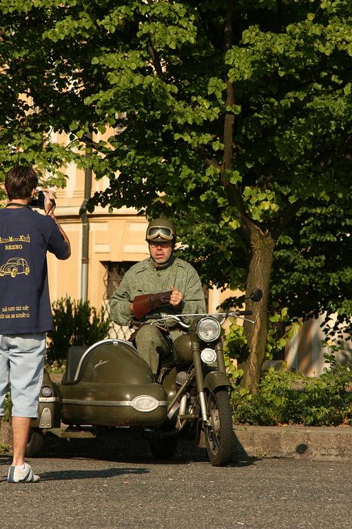 Spanilá jízda bezenského automotoklubu měla úspěch