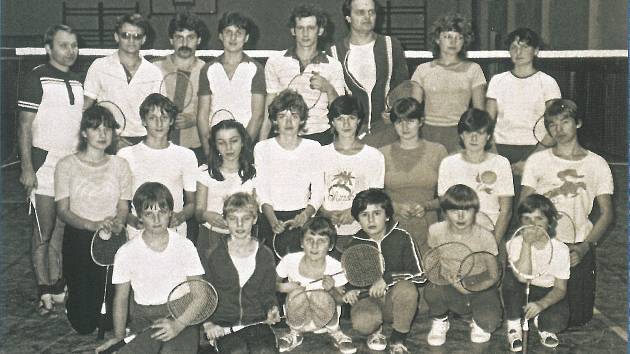 Sezóna badmintonového klubu v Benátkách v letech 1982-1983.