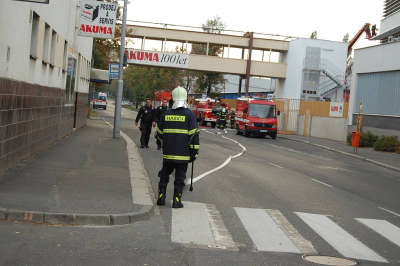 Požár zachvátil mladoboleslavskou Akumu.