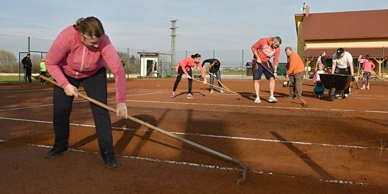 Členové sportovního klubu SA Kolomuty se připravovali na letošní sezónu.