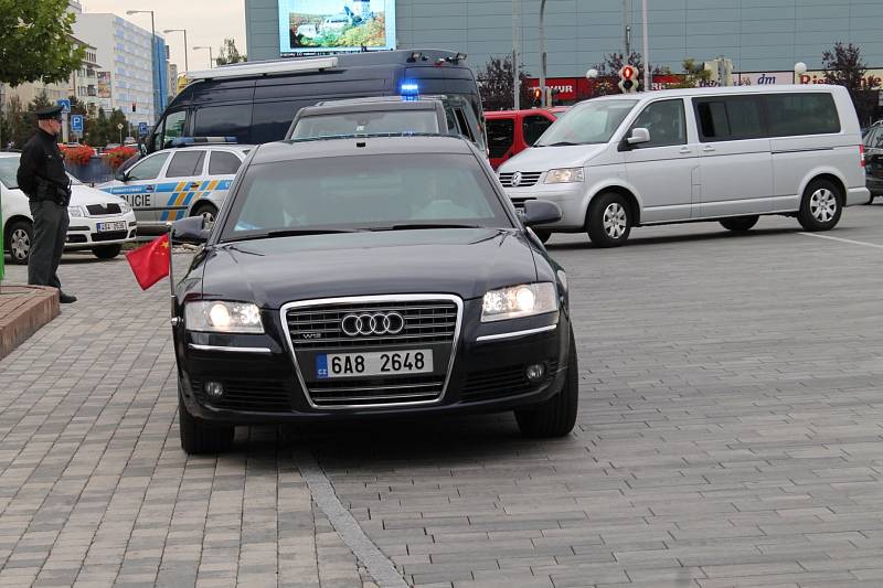 Čínský místopředseda vlády navštívil společnost Škoda Auto.