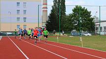 PÁTÁ ZÁKLADNÍ škola Mladá Boleslav se letos už podruhé zapojila do charitativní akce Run and Help aneb běhání, které pomáhá.