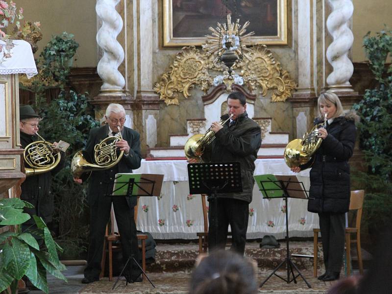 Koncert lovecké duchovní hudby v kostele v Sudoměři