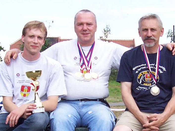 Trio úspěšných střelců Škoda Mladá Boleslav. Odleva: Petr Komárek, Josef Forman, František Kadavý.