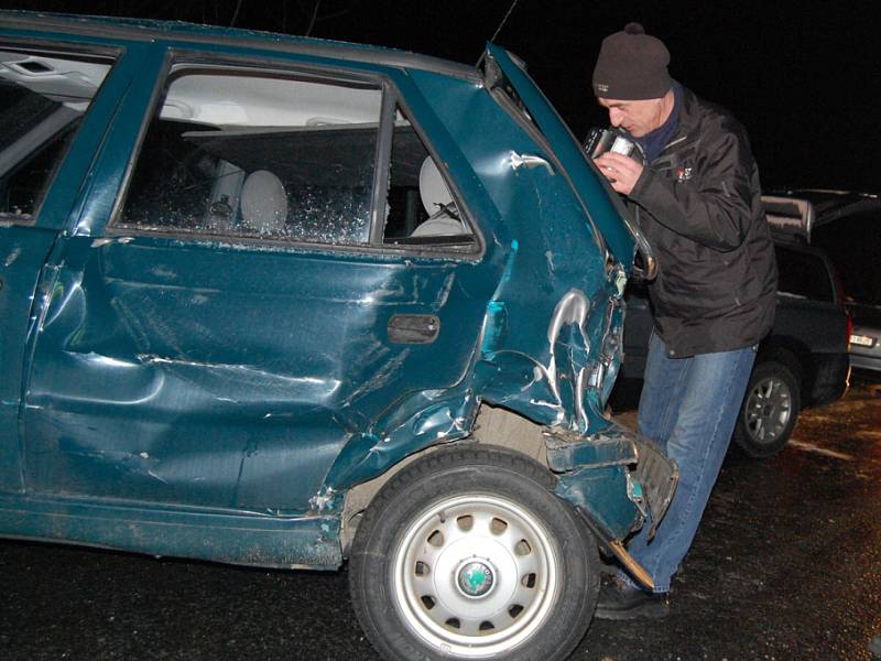 Hromadná dopravní nehoda na 39. km dálnice u Pískové Lhoty