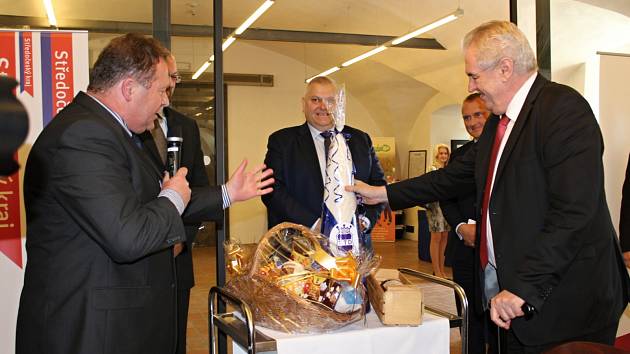 Prezident Miloš Zeman navštívil město Dobrovice.