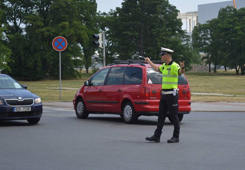 Téměř dvacítka těch nejlepších regulovčíků z celého Středočeského kraje změřila své síly na jedné z nejfrekventovanějších křižovatek v Mladé Boleslavi.