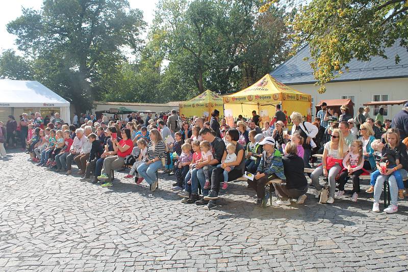 Svatováclavské slavnosti na zámku Svijany provázela skvělá atmosféra a jarní počasí.