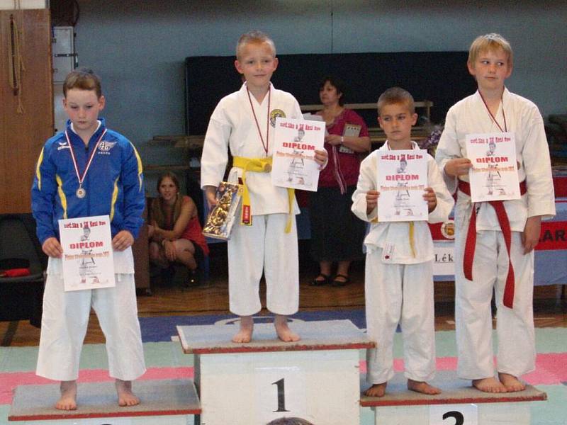 Boleslavští na krajských přeborech v karate