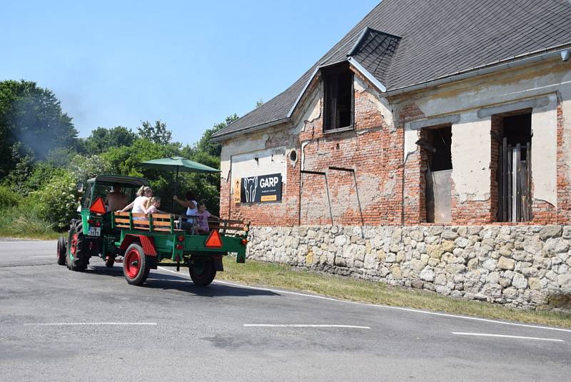 Ze 7. Klasik veterán sraz v Bakově nad Jizerou.