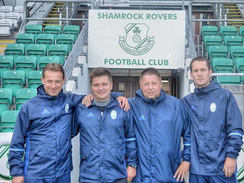 Trénink fotbalistů Mladé Boleslav v Dublinu před zápasem Evropské ligy.