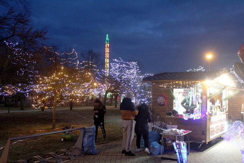Novoroční trhy v parku Výstaviště.