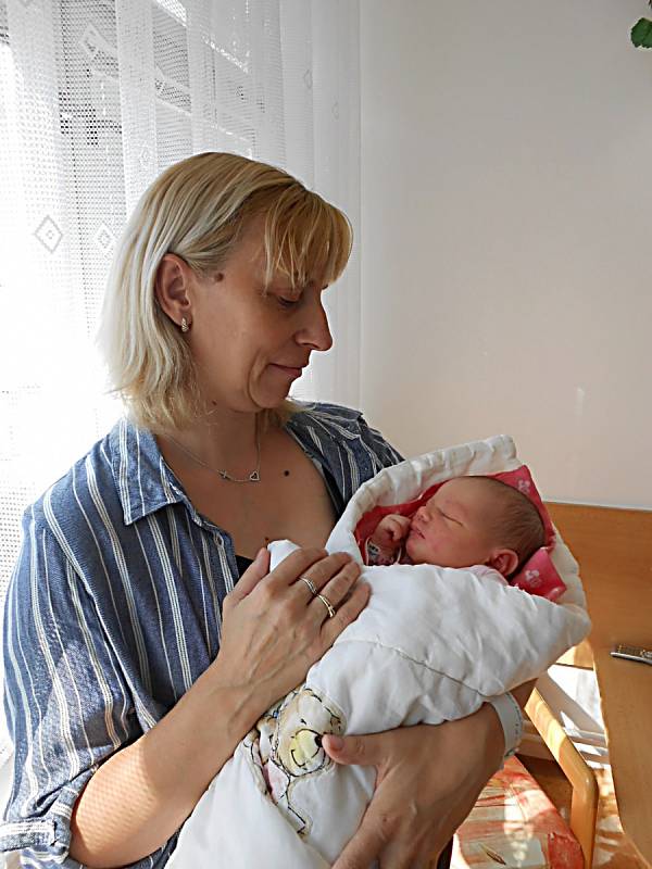 Olivia Mazur se narodila 10. září, vážila 3,5 kg a měřila 49 cm. Maminka Agnieszka a tatínek Slavomir si ji odvezou domů do Mladé Boleslavi.