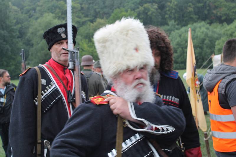 Střelba a výbuchy zněly v sobotu odpoledne 23. června z Krásné louky v Mladé Boleslavi.