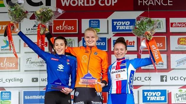 Juniorská cyklokrosařka Kateřina Hladíková dosáhla třetím místem v závodě ve Francii svého nejlepšího výsledku ve světovém poháru.
