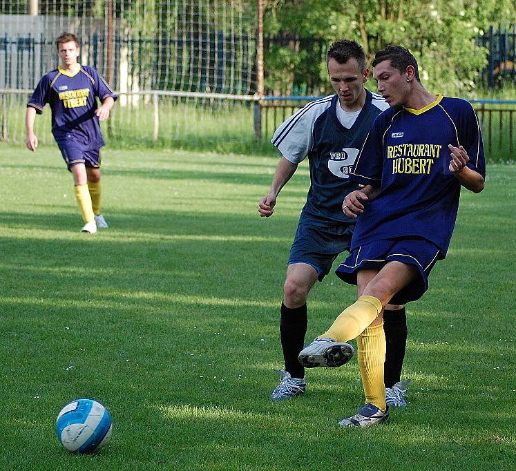 V dalším kole II. ligy Boleslavského deníku přivítal na domácí půdě tým Policie MB tápající Hubert KuHo. 