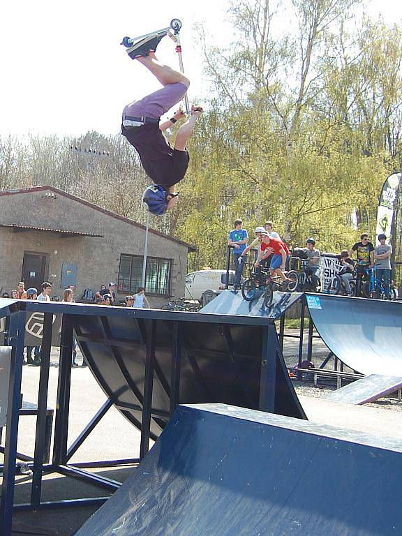 Otevření skateparku v bývalé betonárce na okraji Mladé Boleslavi.