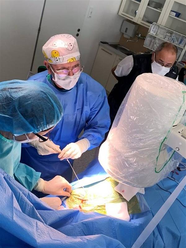 V Klaudiánově nemocnici byl historicky poprvé implantován pacientovi kardiostimulátor.