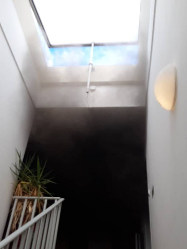 Požár kuchyňské linky v bytovém domě v Brandýse nad Labem v okrese Praha-východ.