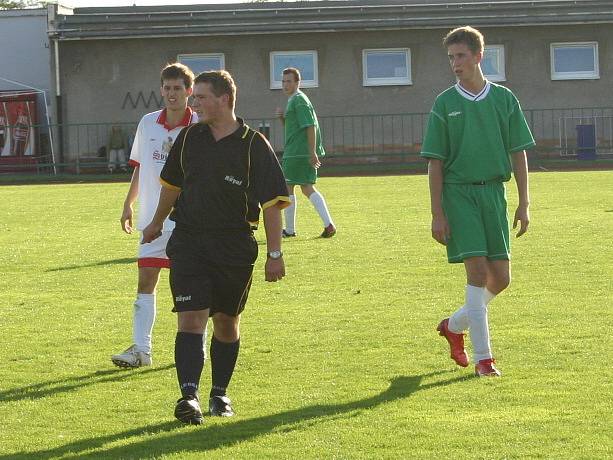 Ze zápasu IV. třídy Sporting Mladá Boleslav - Doubrava B