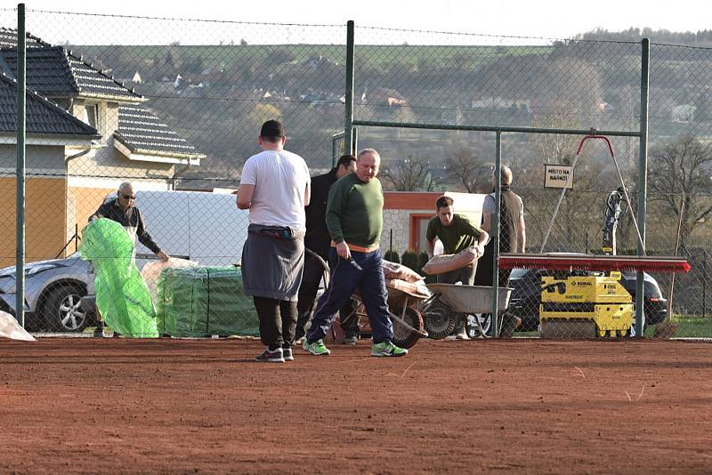 Členové sportovního klubu SA Kolomuty se připravovali na letošní sezónu.