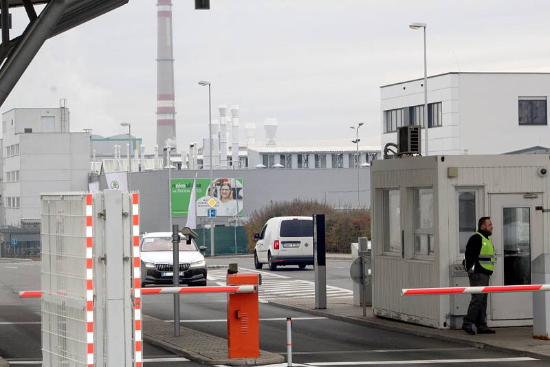 Škoda Auto poté, co prakticky zastavila výrobu, říjen 2021.