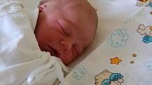 VÁCLAV Kolomazník se narodila v pátek 10. února ve 3:45 hodin. Po porodu měřil 49 centimetrů a vážil 3,40 kilogramu. Jeho rodiče Stanislava a Pavel bydlí v Dolní Krupé.
