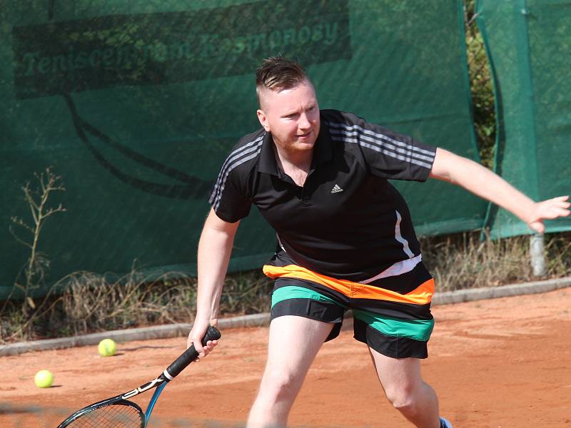 Nevo tenis tour - Červencový tenisák