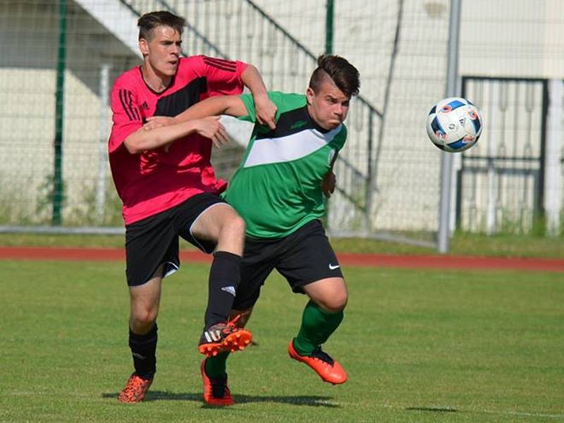 Fotbal, III. třída, Sporting Mladá Boleslav - SKP Mladá Boleslav.