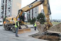 V ulici Jana Palacha se v současnosti koná první etapa rekonstrukcí. Ty si vyžádaly úplnou uzavírku celé ulice. Výsledkem by měla být celková rekonstrukce povrchu a inženýrských sítí.