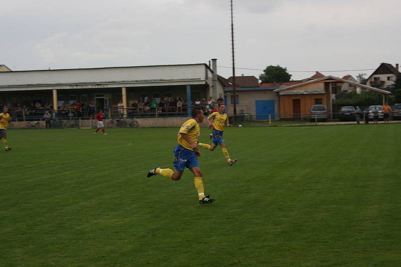 Přátelské utkání Ovčáry - Varnsdorf