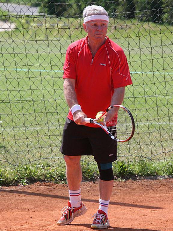 Tenisový turnaj veteránů Hlavice Open 2011