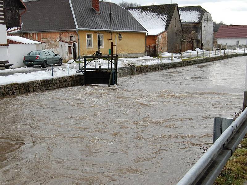 Lednové povodně: Mohelnice nad Jizerou